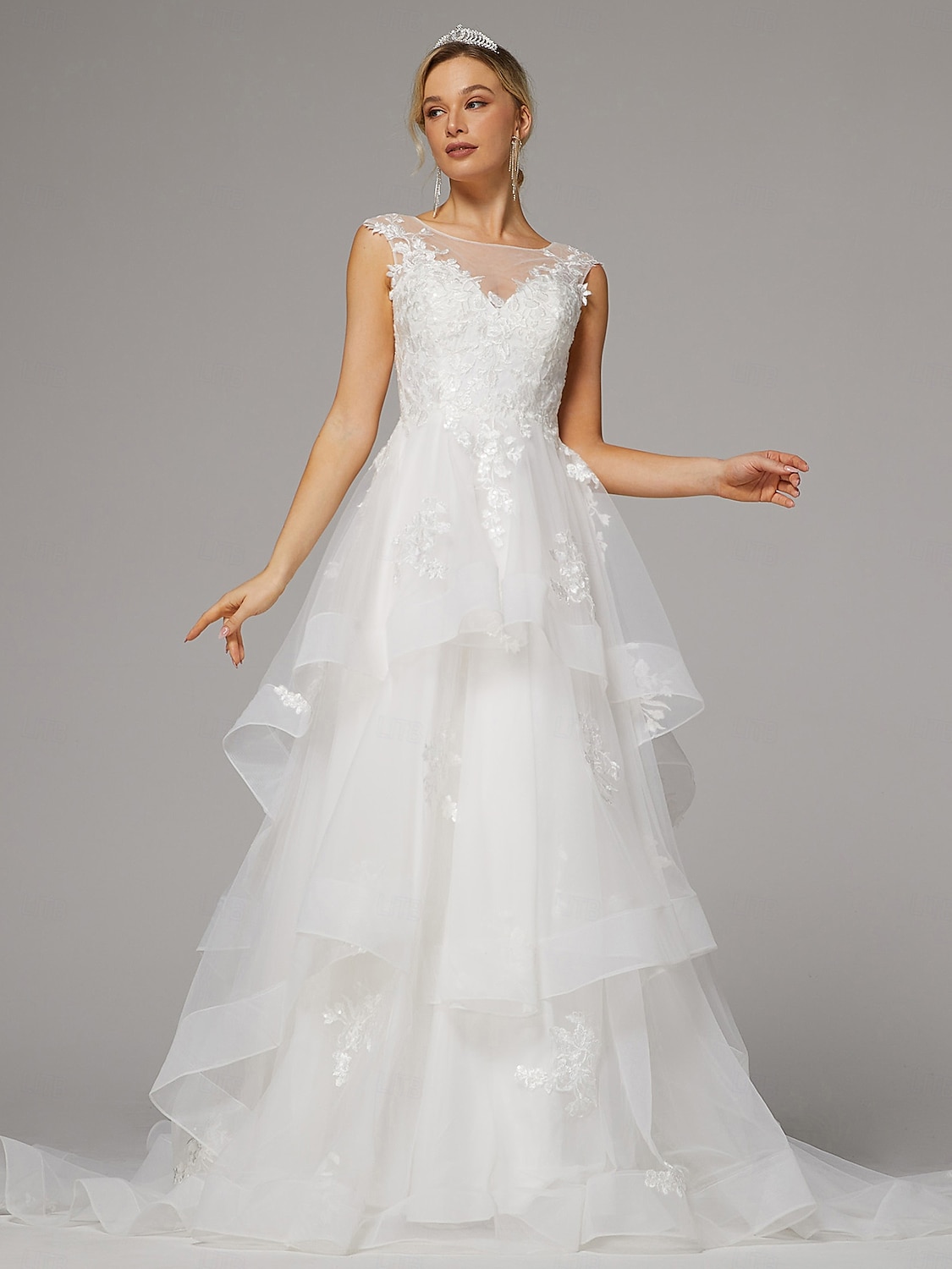 Vestidos de Casamento Casamento na Praia A-Line Gola Ilusão Sem Mangas Comprimento do Chão Cauda de Corte Vestidos de Noiva de Renda com Aplicações de Bordado de 2025 por $258.99 –P4