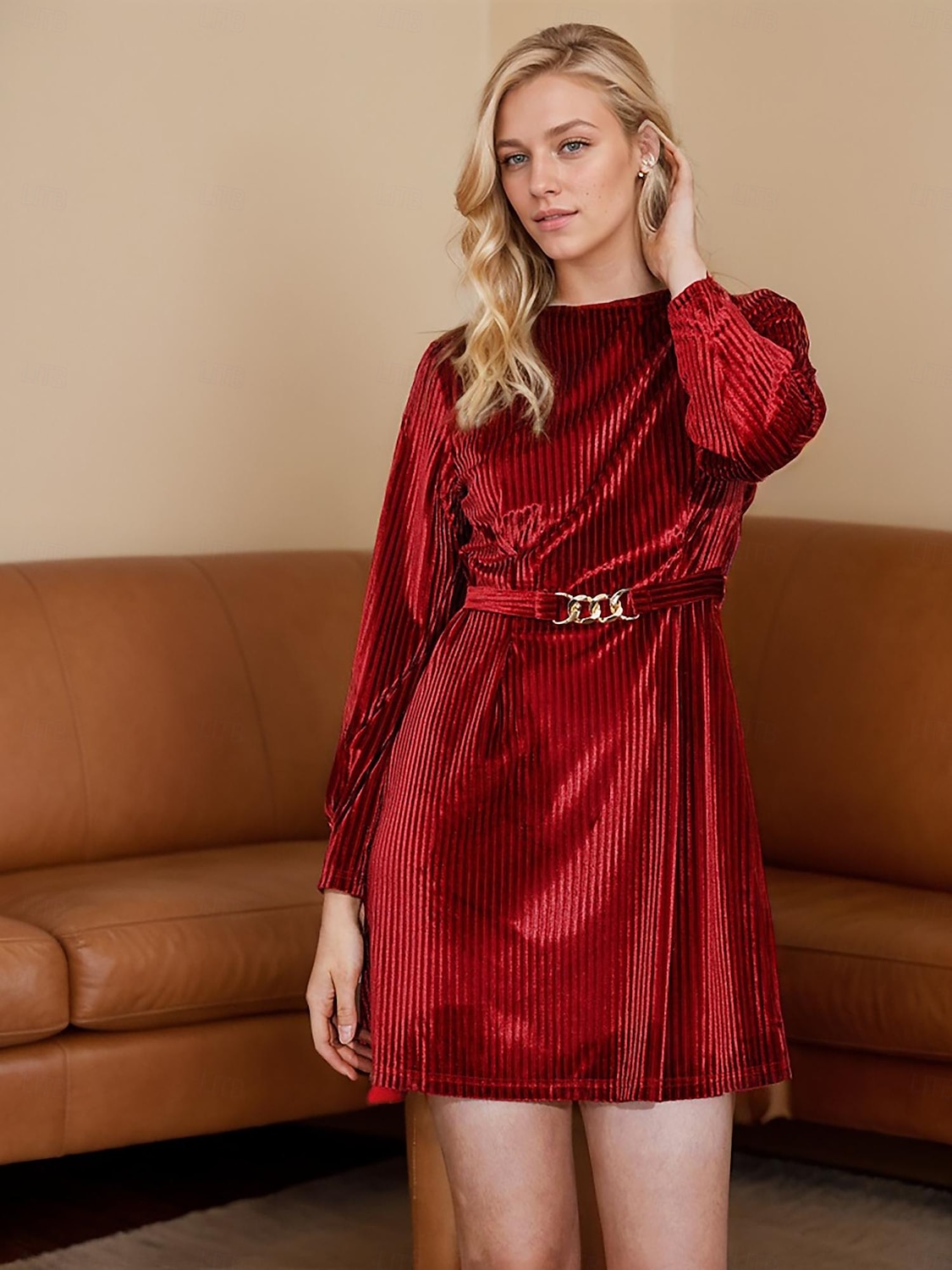 Samt-Minikleid mit langen Ärmeln und Rundhalsausschnitt 2025 - $48.99 –P6