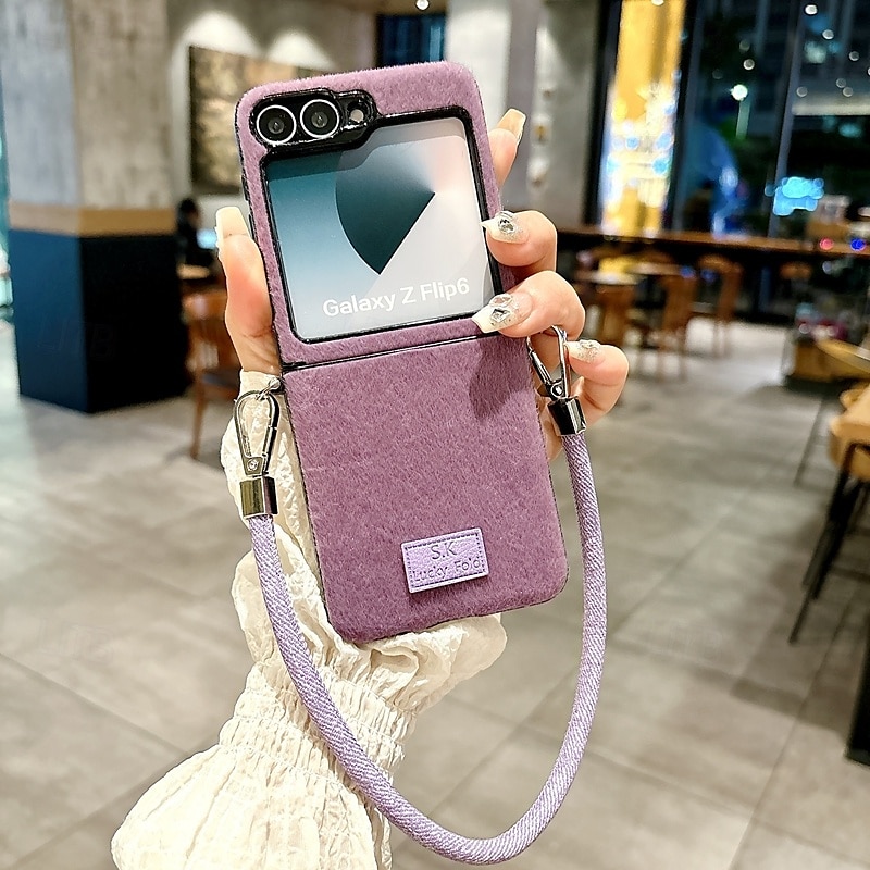 Handy Hülle Handyhüllen Für Samsung Galaxy Z Flip 6 Z Flip 5 Z Flip 4 Z Flip 3 Rückseite mit Handschlaufe Stoßresistent Retro TPU Plüsch 2025 - $18.99 –P1