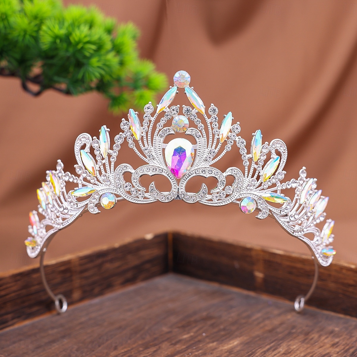 Crown Tiaras pannebånd Hodeplagg Strass Legering Bryllup cocktail Elegant Luksus Med Rhinsten Krystalldetaljer Hodeplagg Hodeplagg 2025 - $19.49 –P2