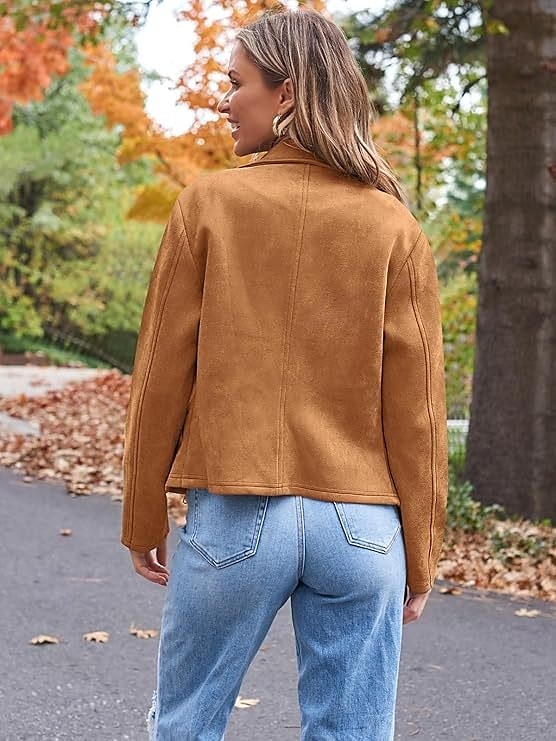 Femme Veste décontractée Chaud Confortable Zippé Décontractées Minimalisme Couleur unie Casual Quotidien fermeture Éclair Revers Standard manche longue Vêtements d'extérieur Noir Chameau Marron Hiver de 2025 ? $41.99 –P8