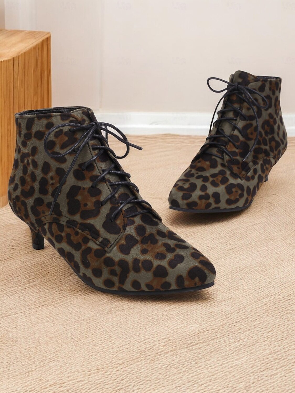 bota de cano curto com estampa de leopardo verde e salto gatinho – sapatos chiques estilo retrô para mulheres de 2025 por $42.99 –P4