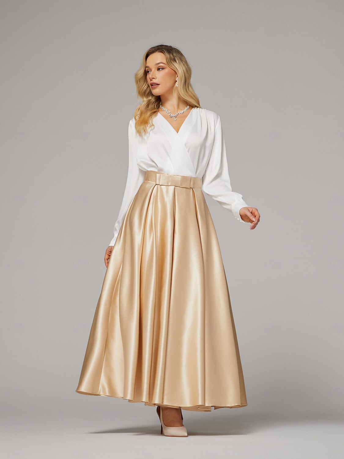 Zwei-Teile Cocktailkleider Elegantes Kleid Hochzeitsfeier Teelängen Langarm V-Ausschnitt Satin mit Falten Kleidern 2025 - $161.99 –P3