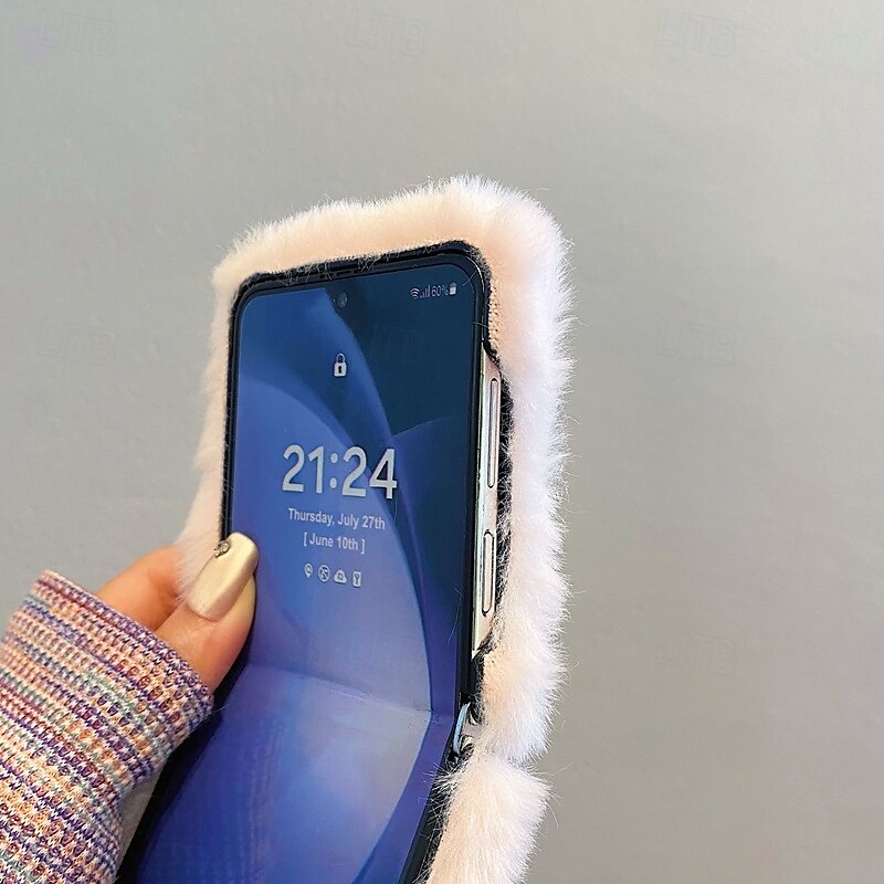 Phone Case For Z Flip 7 Z Flip 6 Z Flip 5 Z Flip 4 Z Flip 3 Back Cover Shockproof Retro Plush 2025 - $18.99 –P5
