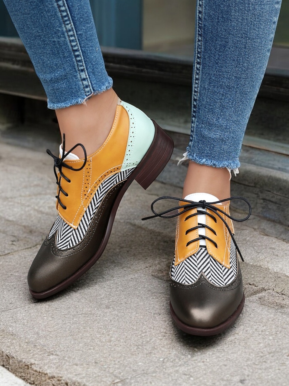 scarpe oxford brogue multicolor da donna con motivo a chevron e pannelli in similpelle a contrasto – ballerine stringate di ispirazione vintage del 2025 a $46.99 –P3