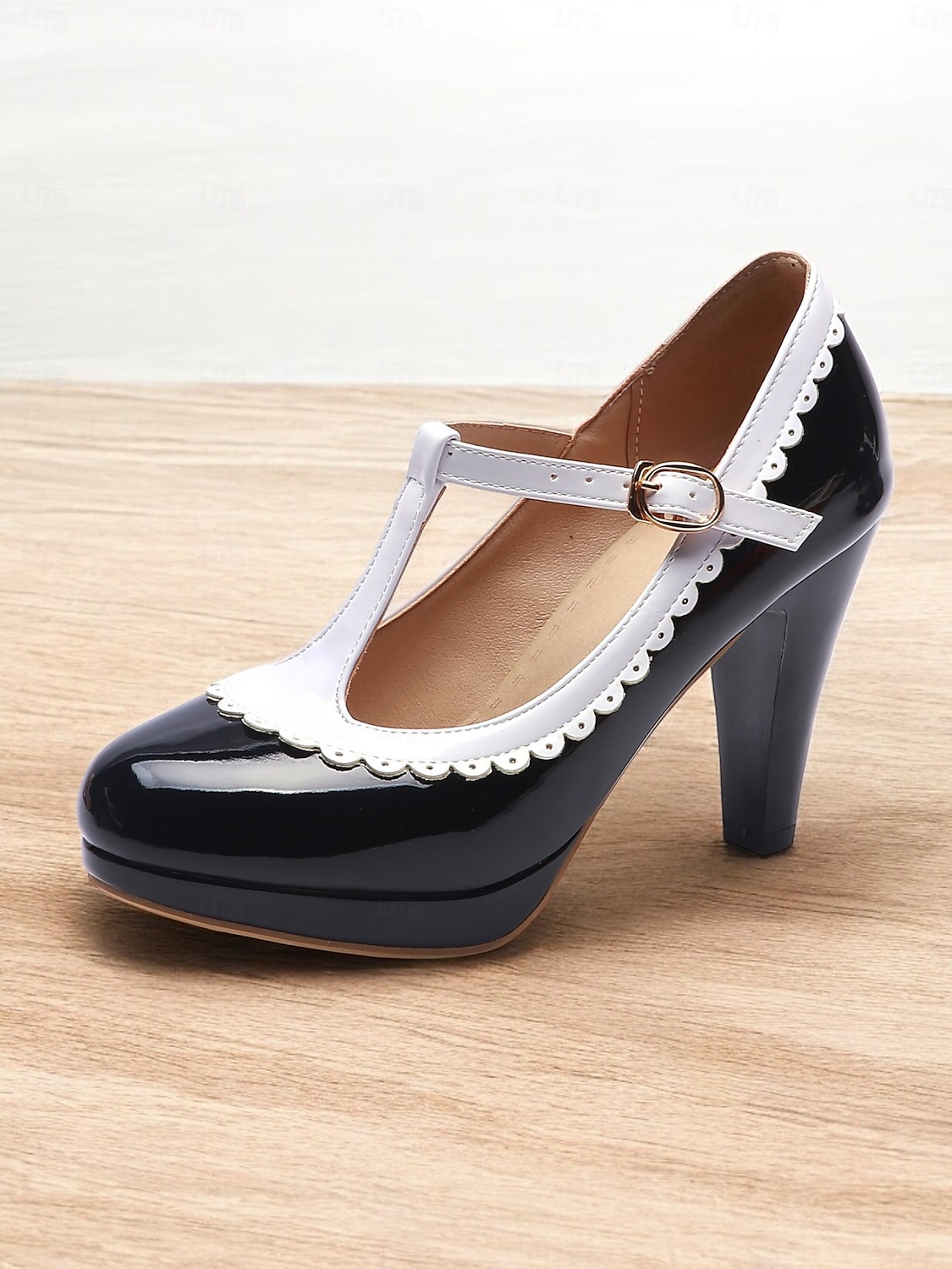 vintage piros lakkbőr mary jane sarkú fehér kagylószegéllyel – női t-pántos cipő cosplayhez, retro bulikhoz és különleges alkalmakra 2025 - $46.99 –P3