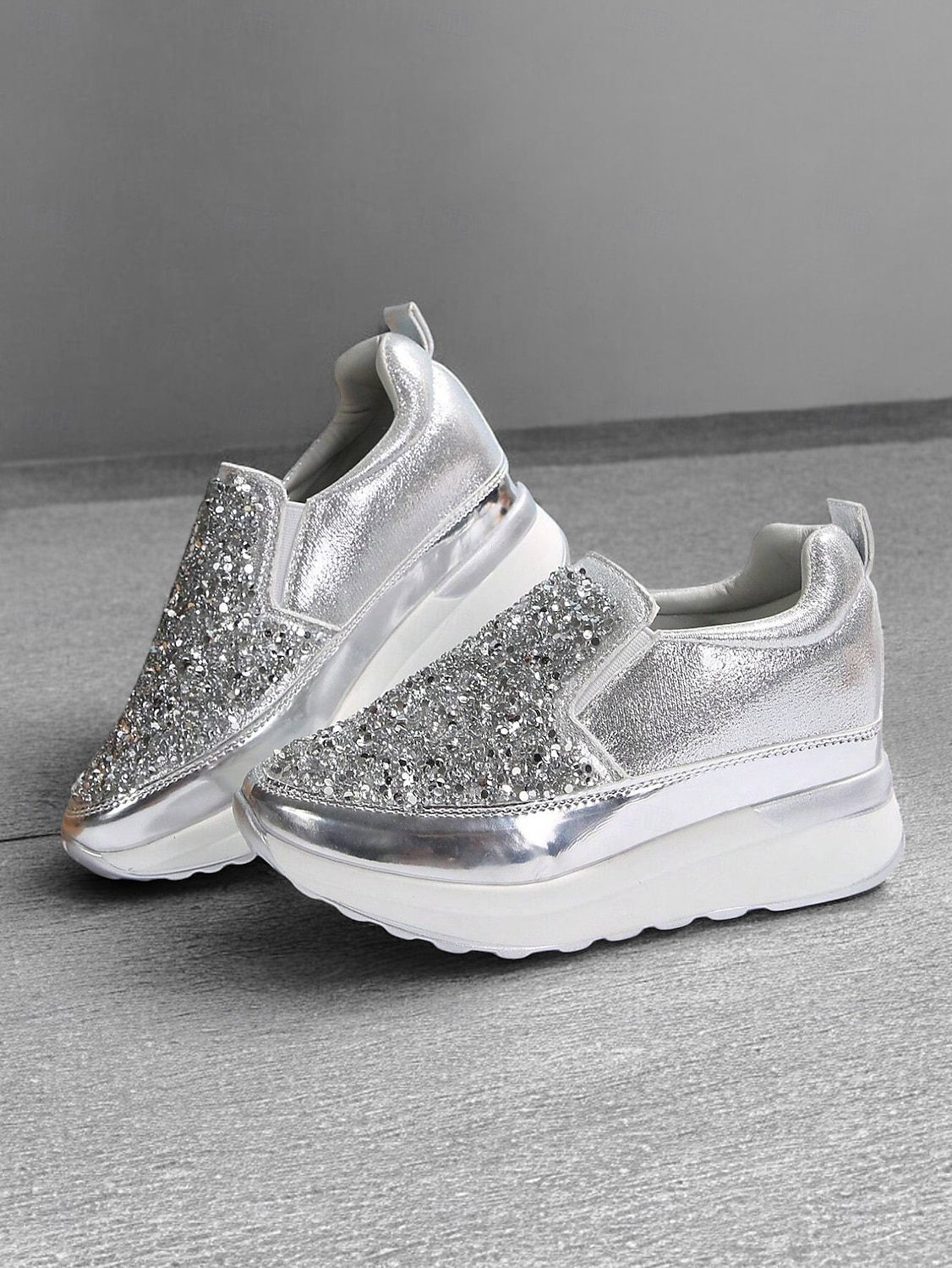 svarte slip-on joggesko for kvinner med glitterpynt og plattformsåle – stilige fritidssko for hverdagsbruk 2025 - $34.99 –P9