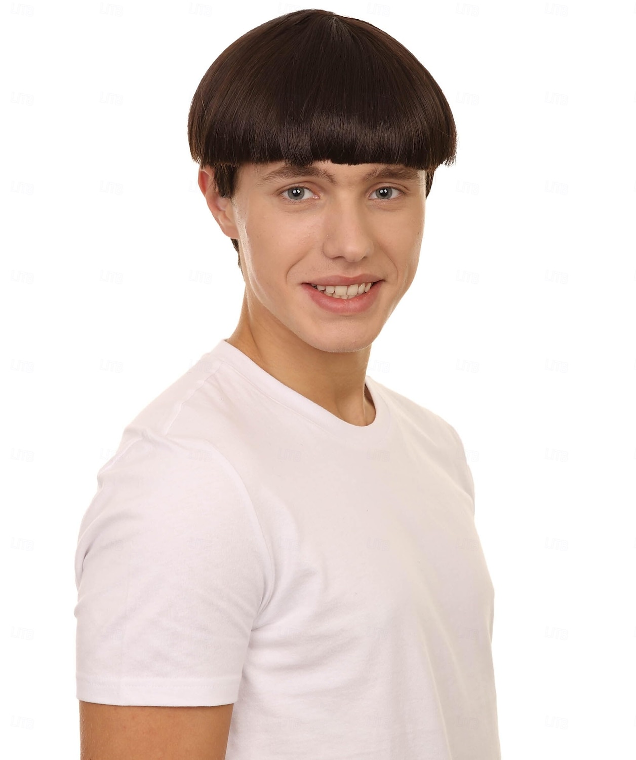 Peluca de corte de tazón retro de Halloween de 9 pulgadas para hombres adultos, colores marrones, cabello sintético suave para festivales, fiestas de anime, fibra sintética ignífuga 2025 - $18.99 –P5