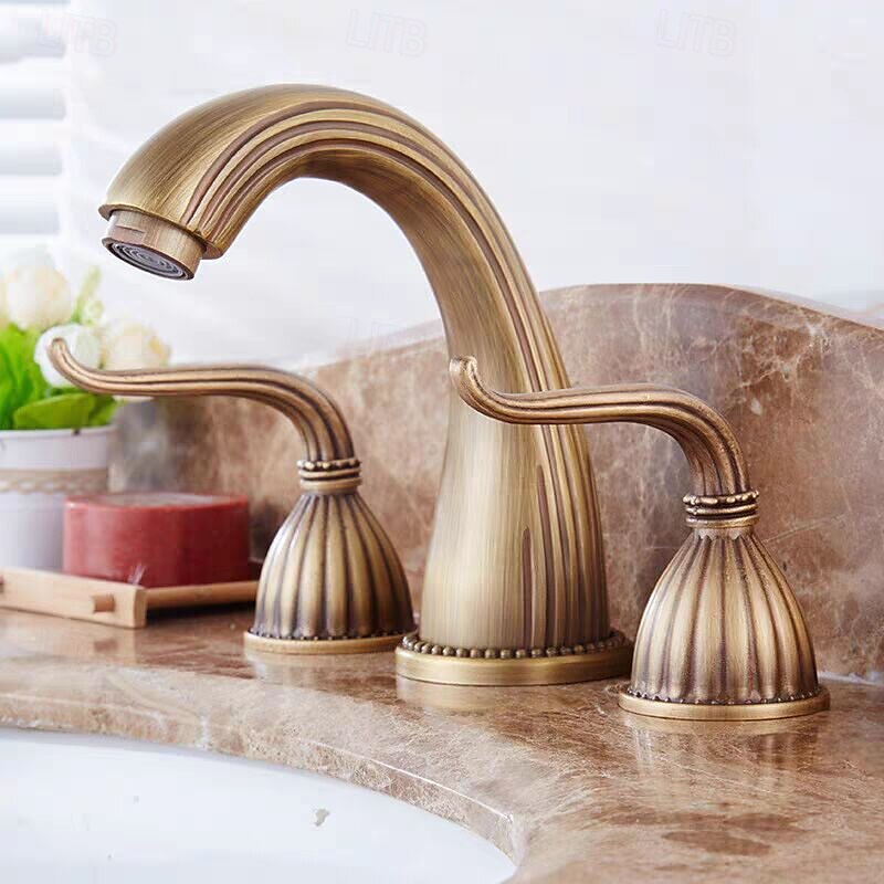 robinets de salle de bain pour lavabo 3 trous 2 poignées robinets de lavabo de vanité robinet 3 trous pour lavabo de salle de bain robinets de lavabo de vanité avec eau chaude et froide de 2025 ? $129.99 –P6