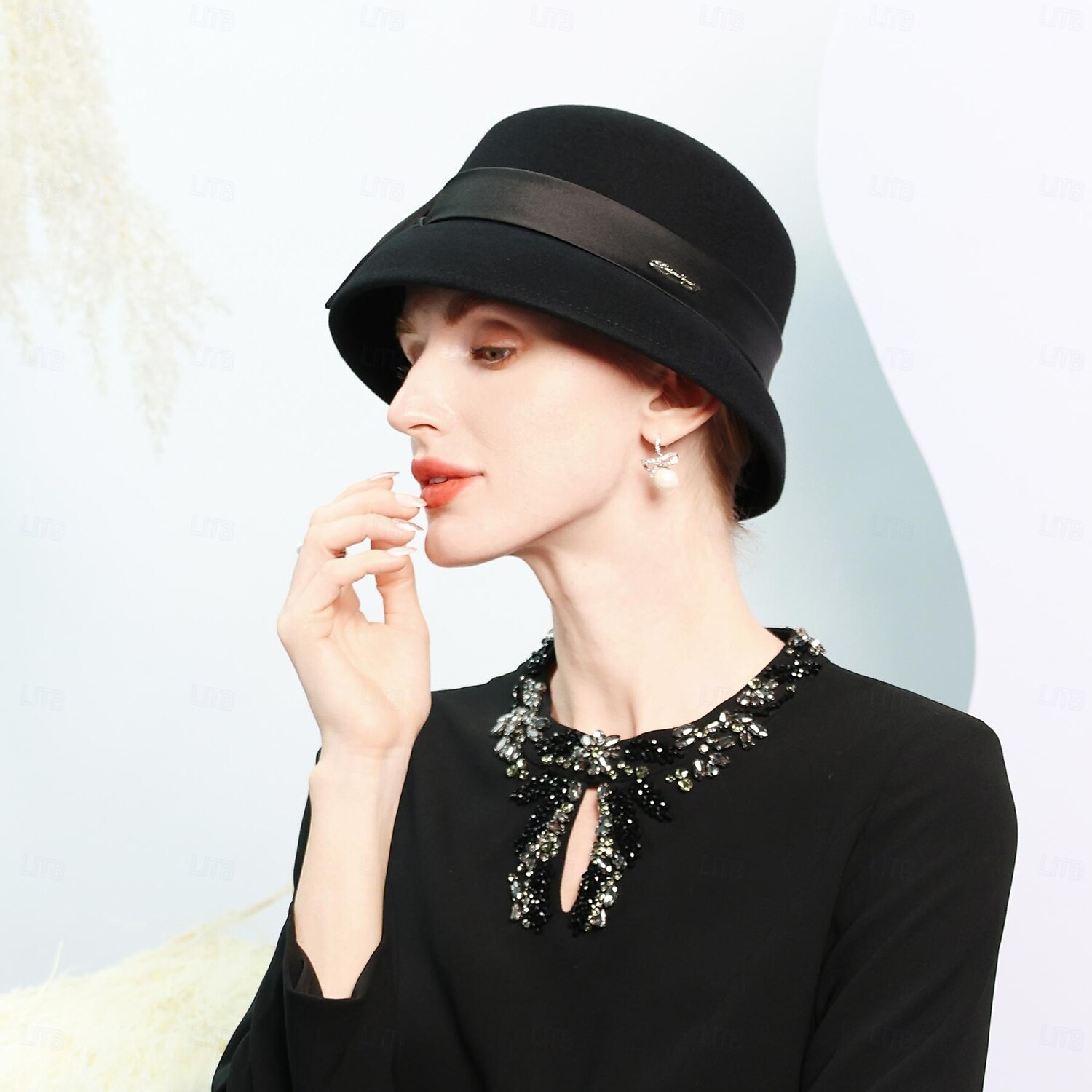 Czapki 100% wełna Melonik Kapelusz Fedora Ślub Herbaciane przyjęcie Elegancja Ślub Z Kokarda Czysty Kolor Winieta Nakrycia Głowy 2026 - $46.99 –P12