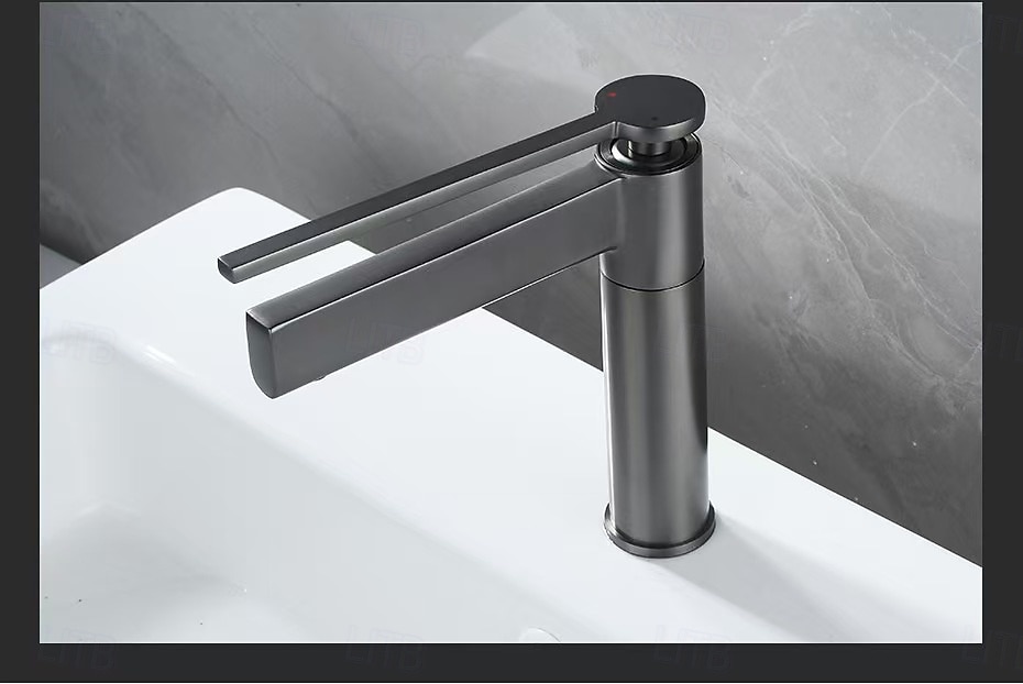 rubinetto per bagno rubinetto per lavabo in ottone spazzolato oro miscelatore rubinetto per lavabo rubinetto per lavabo maniglia singola rubinetto per lavabo caldo freddo del 2025 a $97.99 –P4