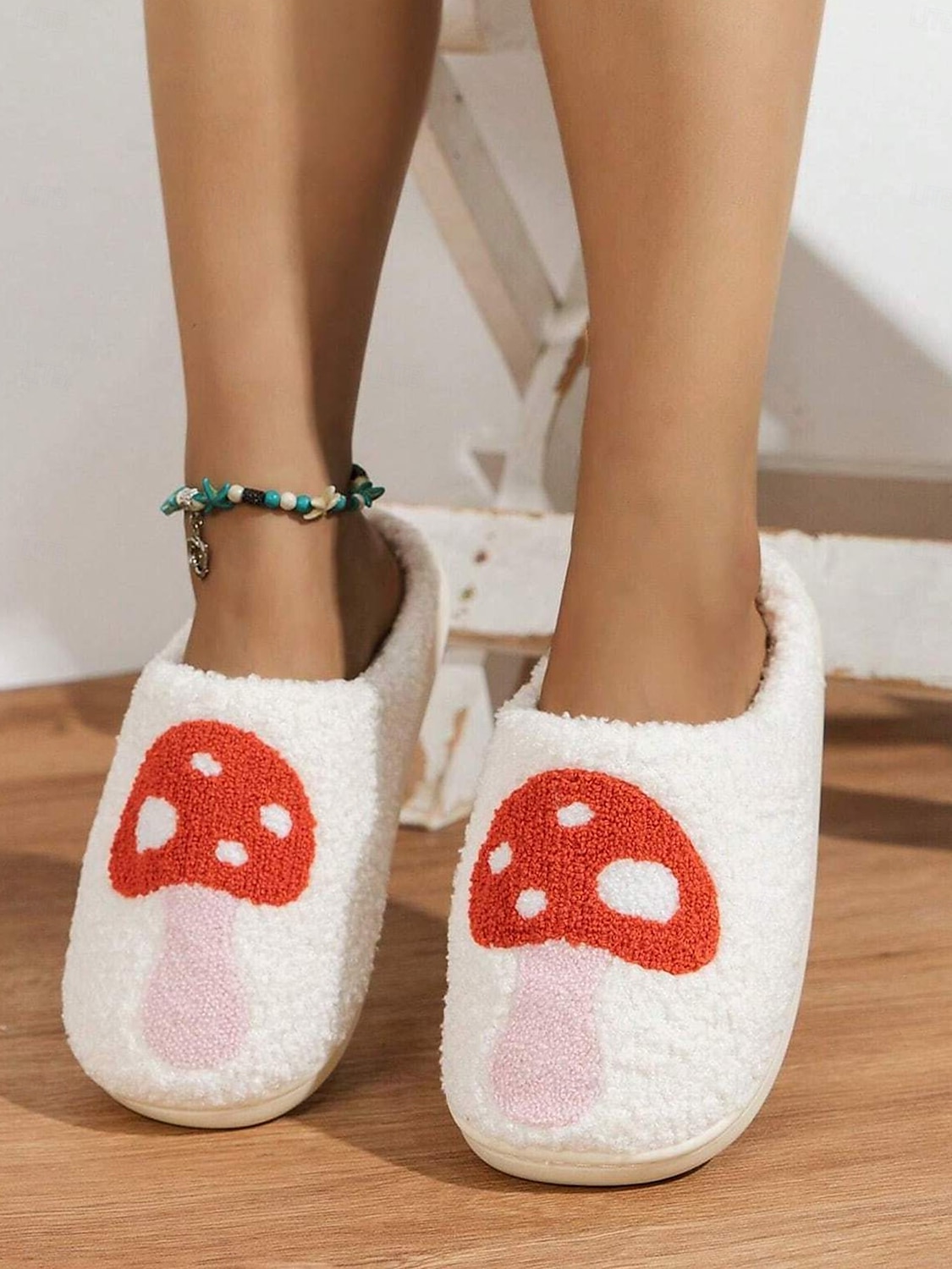 pantofole da interno nere comode da donna con ricamo a forma di fungo rosso - fodera in peluche, suola antiscivolo, perfette per il relax invernale in casa del 2025 a $18.99 –P6