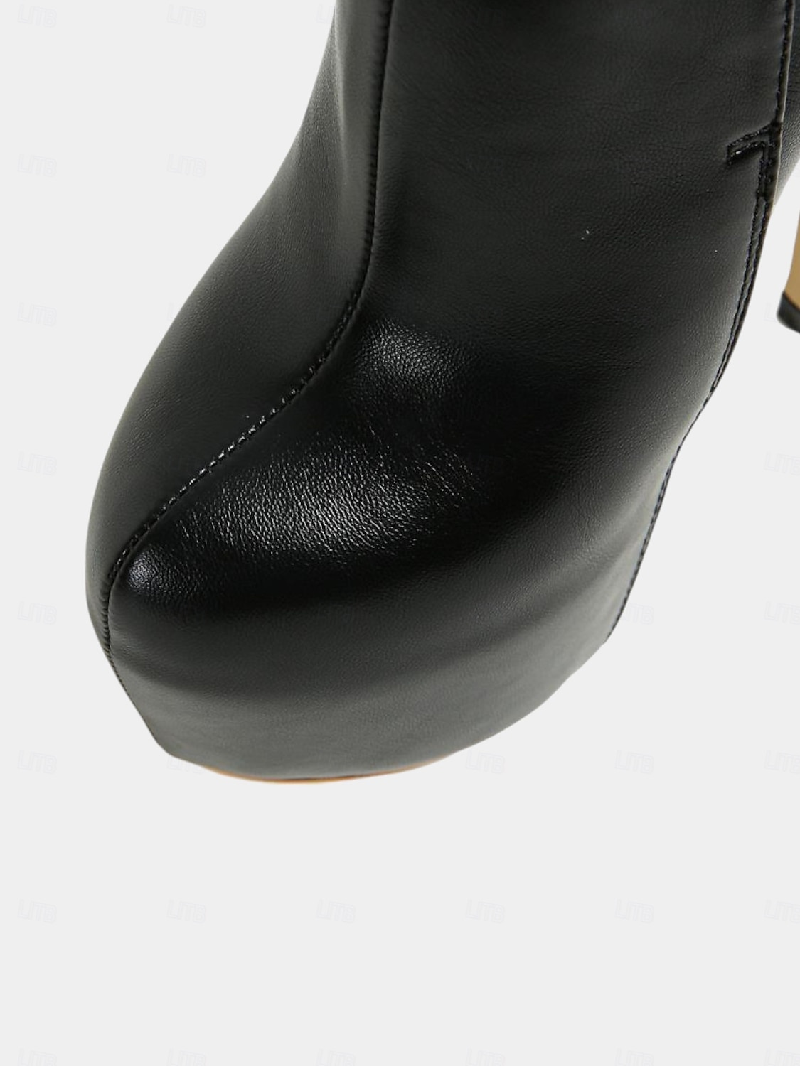 bottines à talons aiguilles rouges pour femmes – bottines tendance à talons hauts avec accent doré pour les fêtes et les soirées de 2025 ? $69.99 –P5