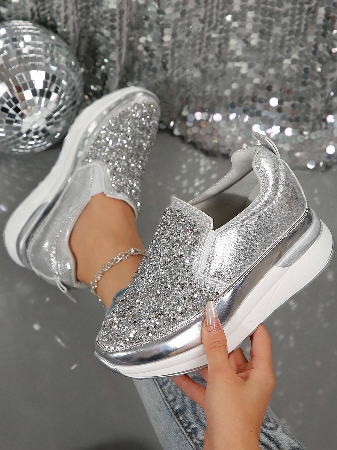 svarte slip-on joggesko for kvinner med glitterpynt og plattformsåle – stilige fritidssko for hverdagsbruk 2025 - $34.99 –P8