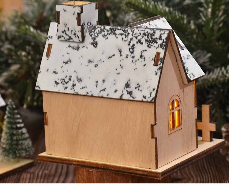 Christmas Wooden House Ornament Light, LED Desktop Decoration Christmas Holiday Table Decorations 2025 - CAD $8.99 –P3