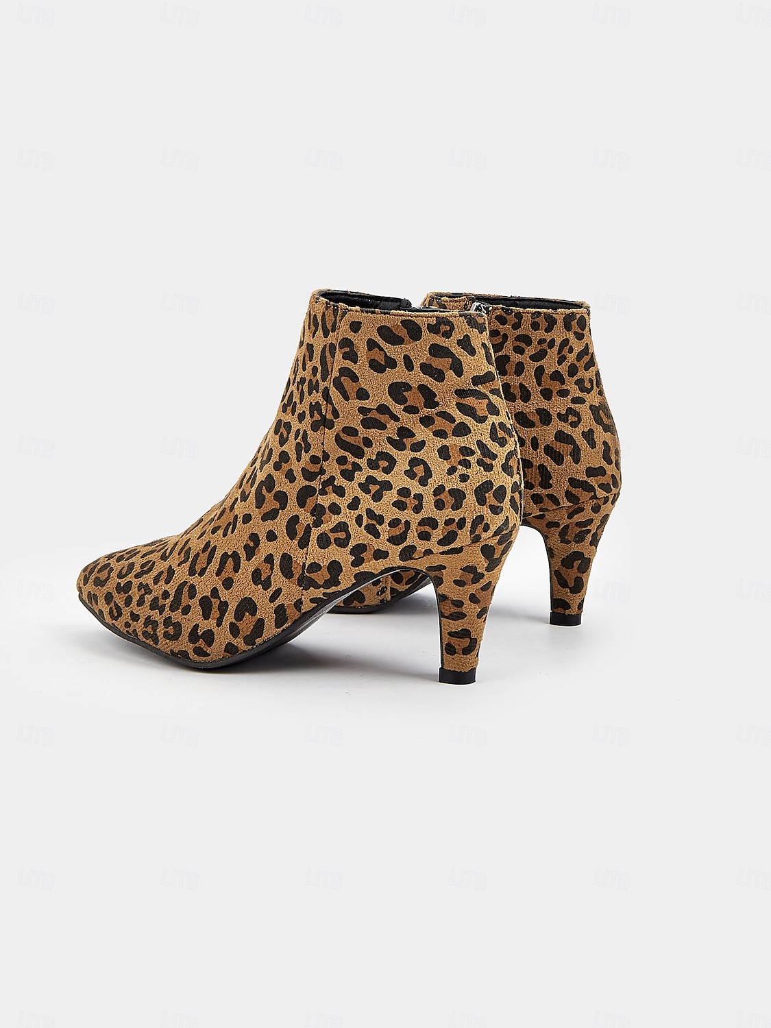 dámské kotníkové boty s leopardím vzorem se špičatou špičkou a jehlovým podpatkem - trendy botičky se zvířecím vzorem na podzim a zimu 2025 - $32.99 –P5