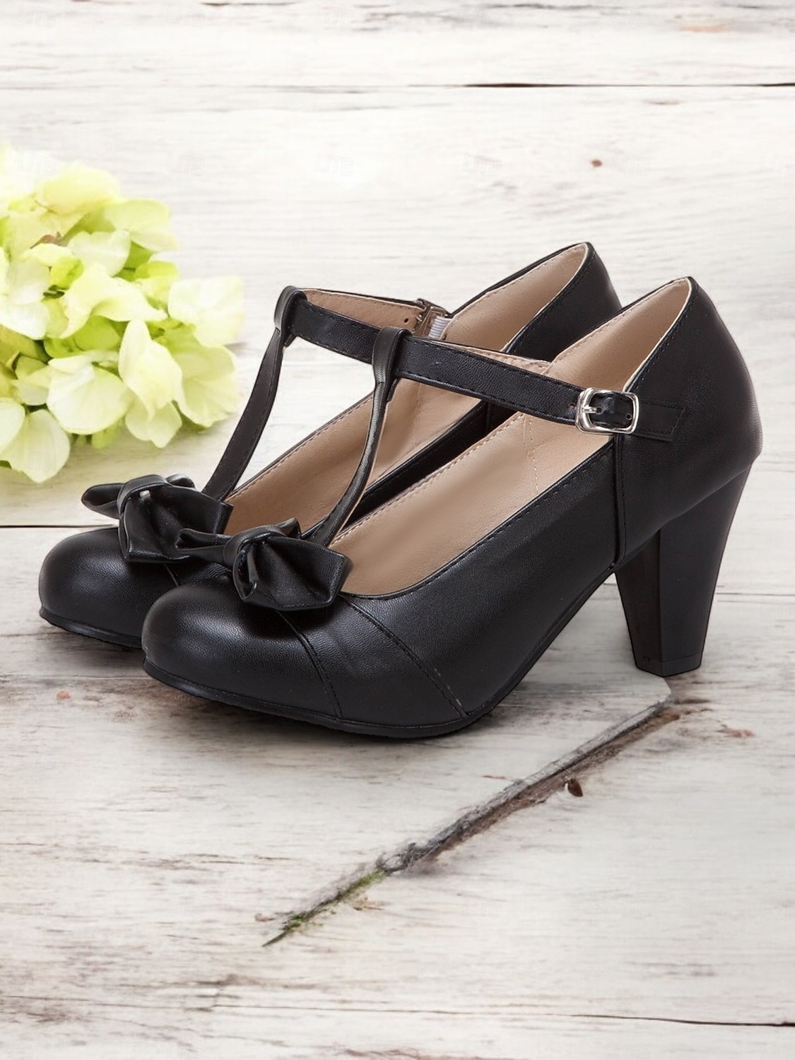 svarta t-bandklackar för kvinnor med rosettdetalj - vintageinspirerade chunky pumps för kontor, fester eller högtidliga tillfällen 2025 - €42.99 –P3