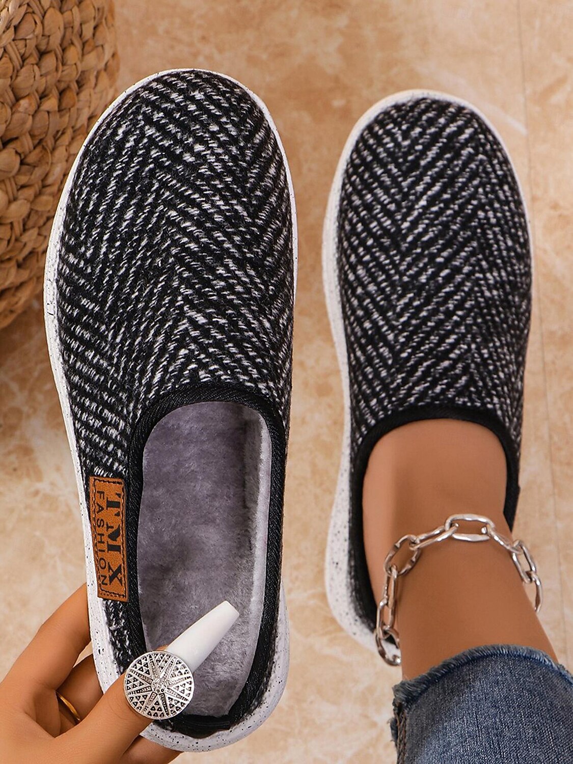 Weihnachts-Schneemann-Hausschuhe für Damen mit Kunstfellfutter – gemütliche und festliche Winterschuhe für den Innenbereich 2025 - $24.99 –P7