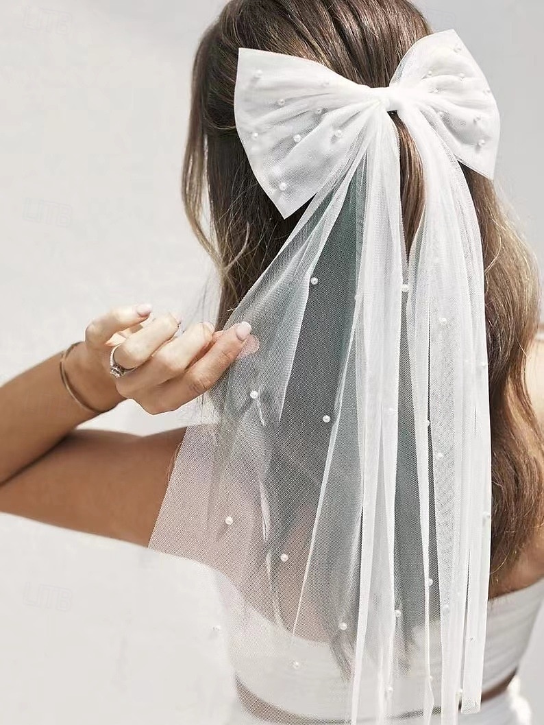 Voile de mariée à une couche mignon  simple  style classique voiles d'épaule avec perles artificielles  couleur unie 110,24 pouces (280 cm) en tulle de 2025 ? $18.49 –P3