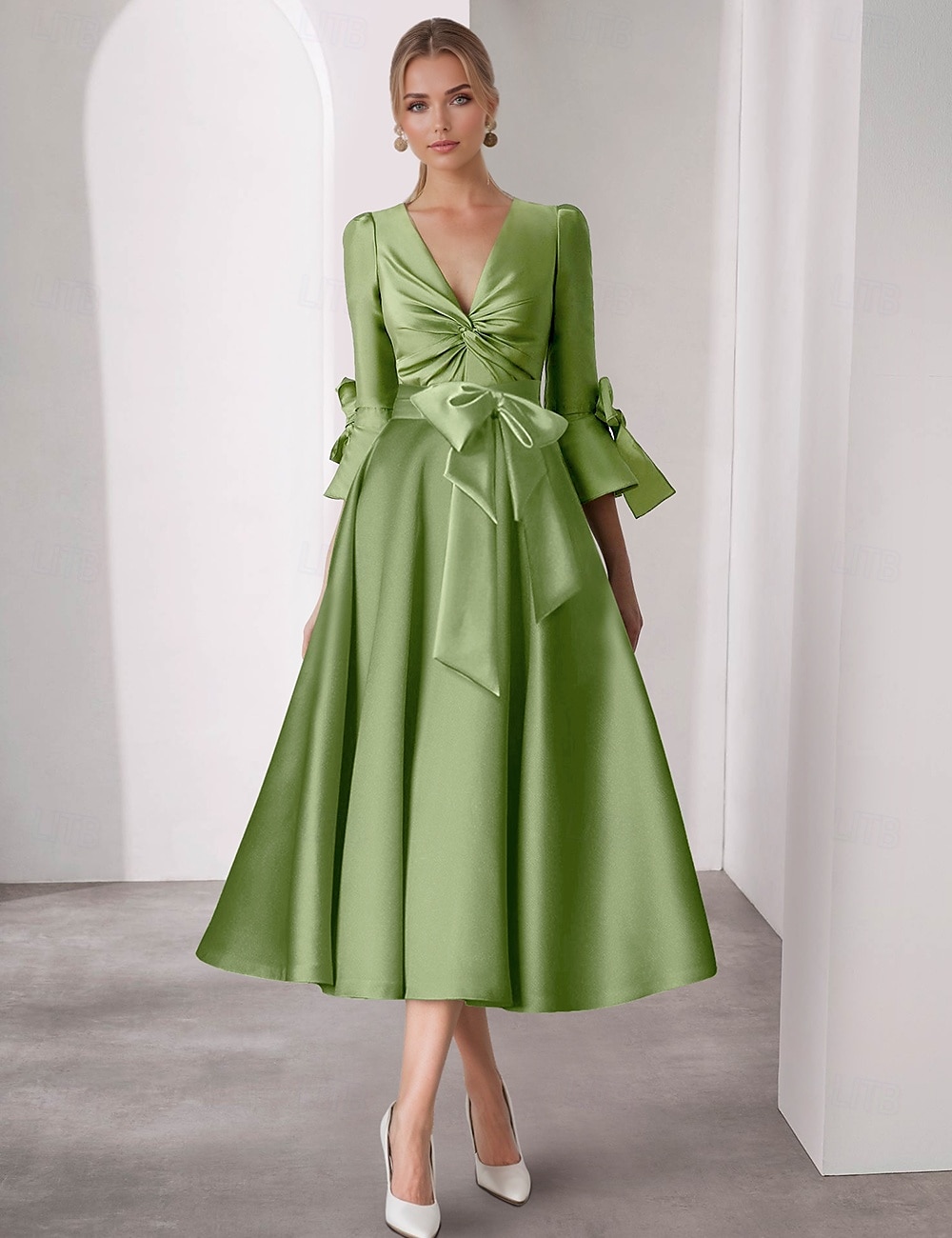 Abiti da cocktail A-Line per matrimonio in spiaggia abito elegante formale lunghezza tè maniche 3/4 scollatura a V in satin con fiocco/i abiti farfalla arricciati del 2025 a $157.99 –P1