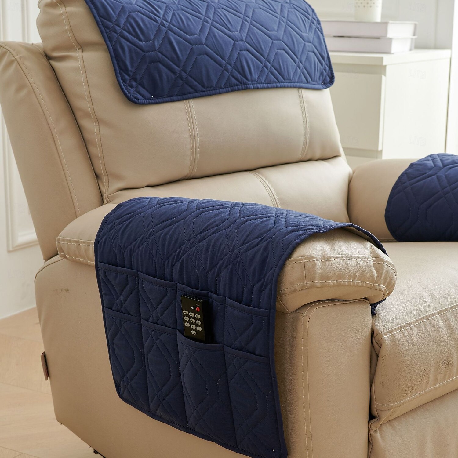 Housse d'accoudoir extensible et durable, housse de protection parfaite pour protéger et rafraîchir les accoudoirs d'un canapé, d'un canapé ou d'une chaise, ajoute du confort et prolonge la durée de de 2025 ? $47.99 –P13