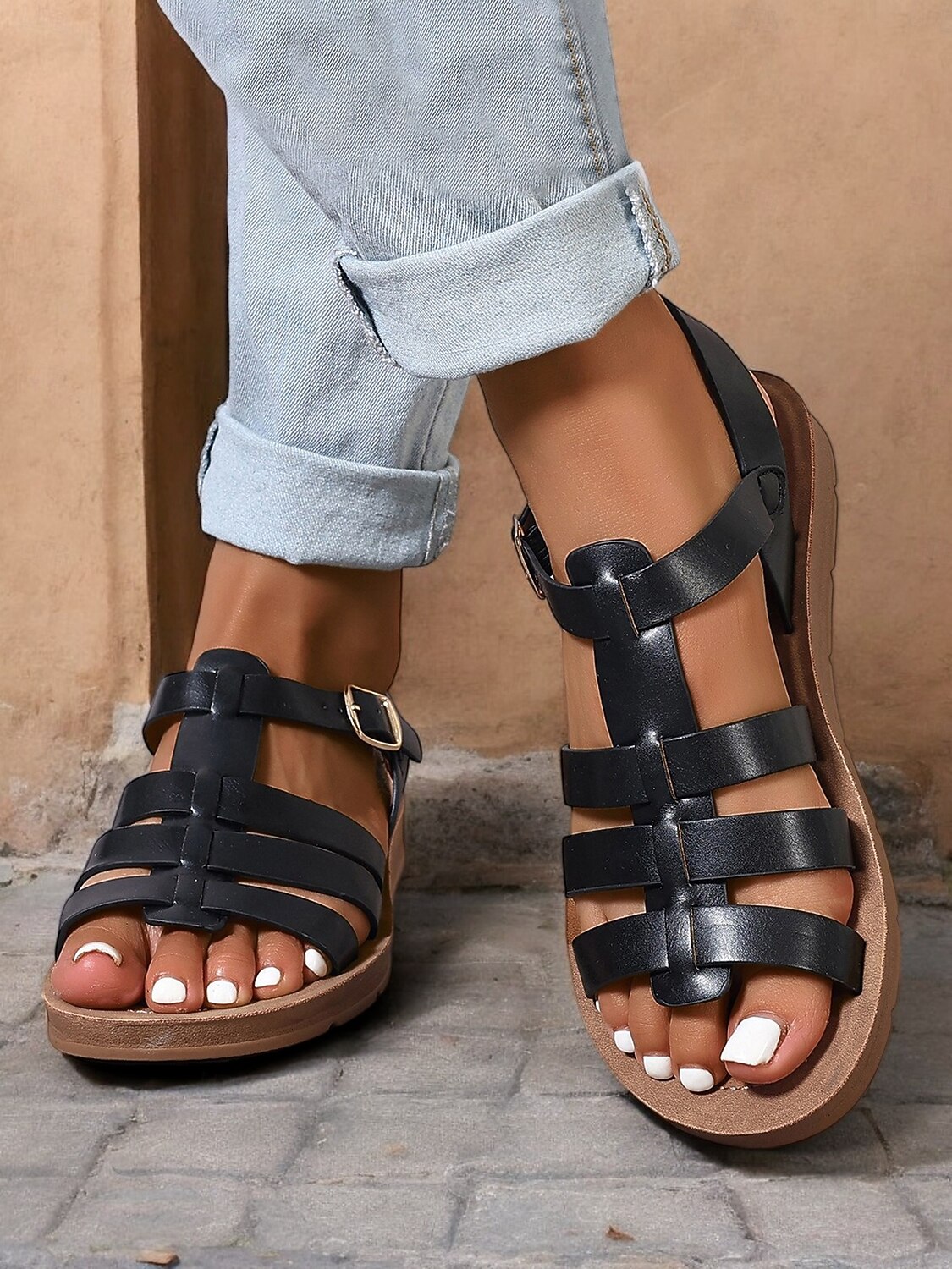 bekväma svarta gladiatorsandaler för kvinnor perfekta för strandsemester och fritidskläder 2025 - $26.99 –P5