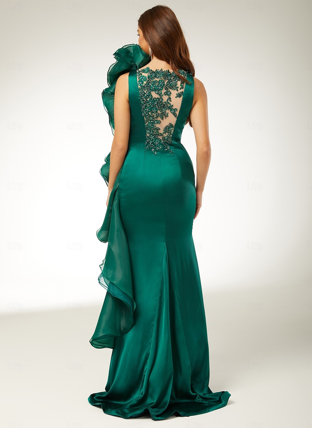 Meerjungfrau/Trompete Abendkleid elegantes Kleid Verlobung Sweep/Pinselschleppe ärmellos bodenlang Rundhals Herbst Hochzeitsgast Stretch Satin mit Applikationen 2025 2025 - $183.99 –P2