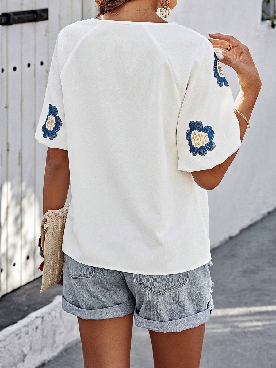 Damen Hemd Bluse Blumen Stilvoll Brautkleider schlicht Kurzarm V Ausschnitt Normale Oberteile Täglich mit Schnürung Bestickt Weiß Marineblau Sommer Frühling 2025 - $24.99 –P2