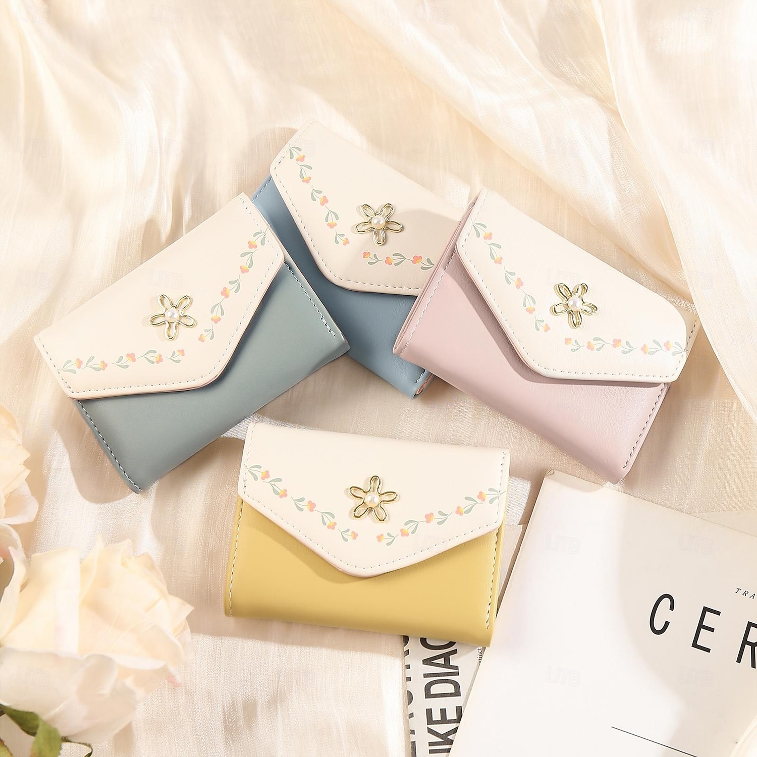 Portafoglio in PU inciso personalizzato miglior regalo per mamma – Regalo di matrimonio personalizzato per coppia portafoglio in pelle a pieghe con foto floreale per lei regalo per matrimonio festa del 2025 a $20.99 –P9