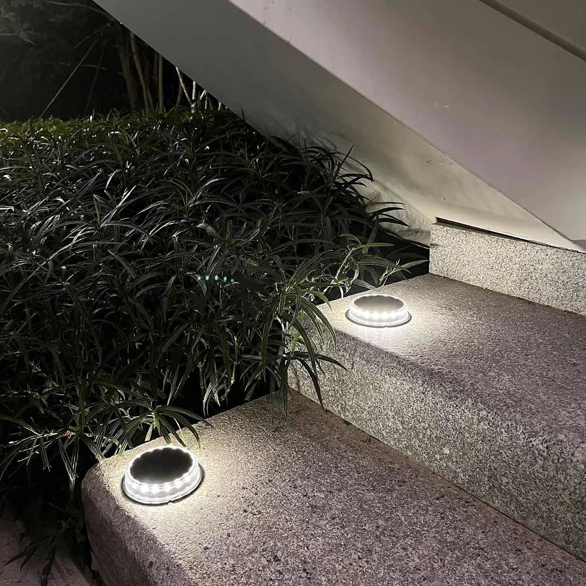 LED Solar Pathway Light Outdoor IP65 Waterproof Super Bright Disk Light 17LED Garden Lawn Pathway Patio Landscape Decoration 4pcs 2025 - $65.99 –P10