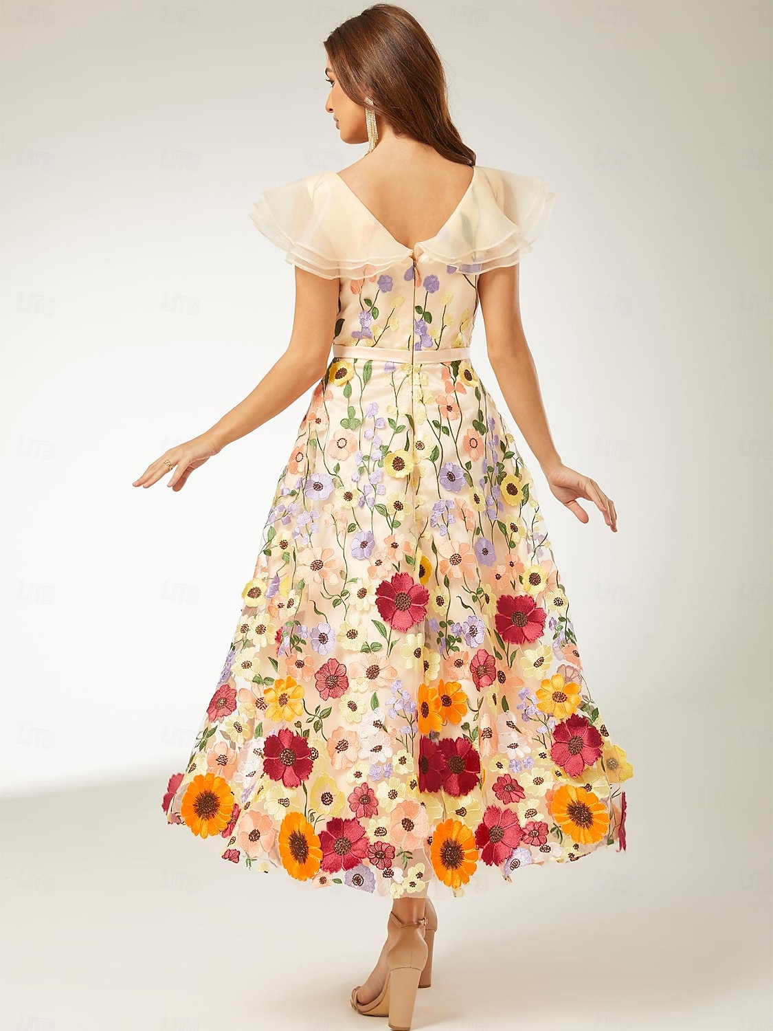 Vestidos de Cóctel A-Line Boda en la Playa Elegante Vestido Invitado de Boda Uso de Fiesta Hasta el Tobillo Sin Mangas Escote en V Encaje con Volantes Aplicaciones Vestidos 2025 - $231.99 –P2