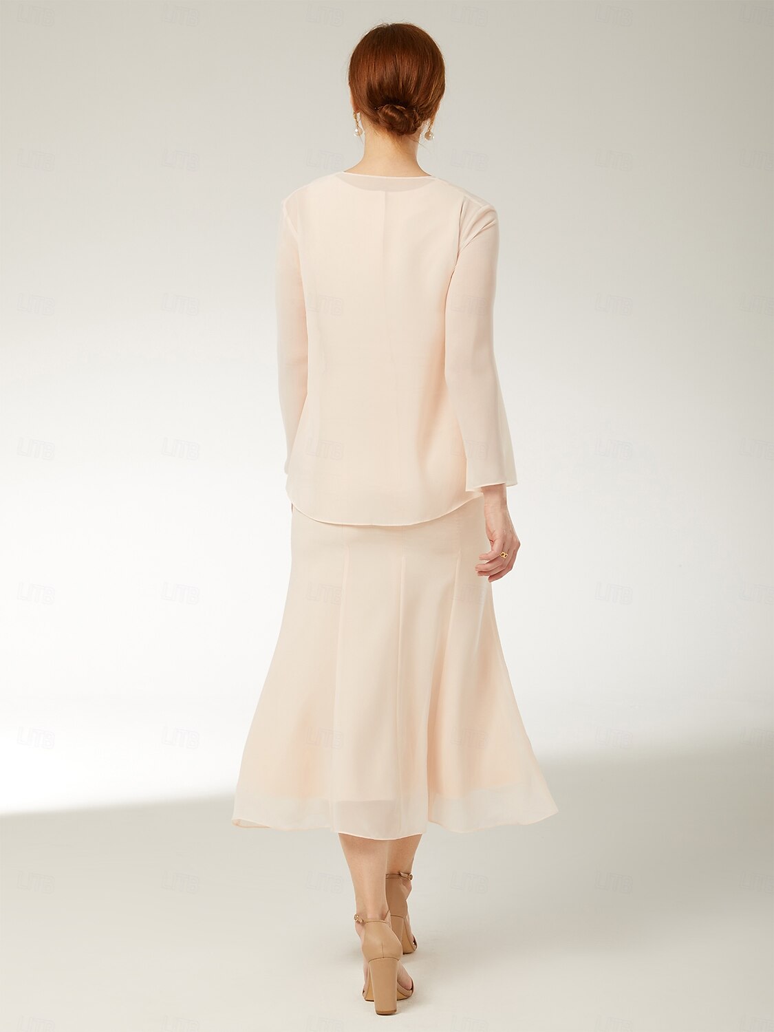 abito da madre della sposa in due pezzi, elegante, con scollo a V, lunghezza tè, in chiffon, senza maniche, con fascia/nastro, pieghe, perline, taglie forti 2025 del 2025 a $163.99 –P2