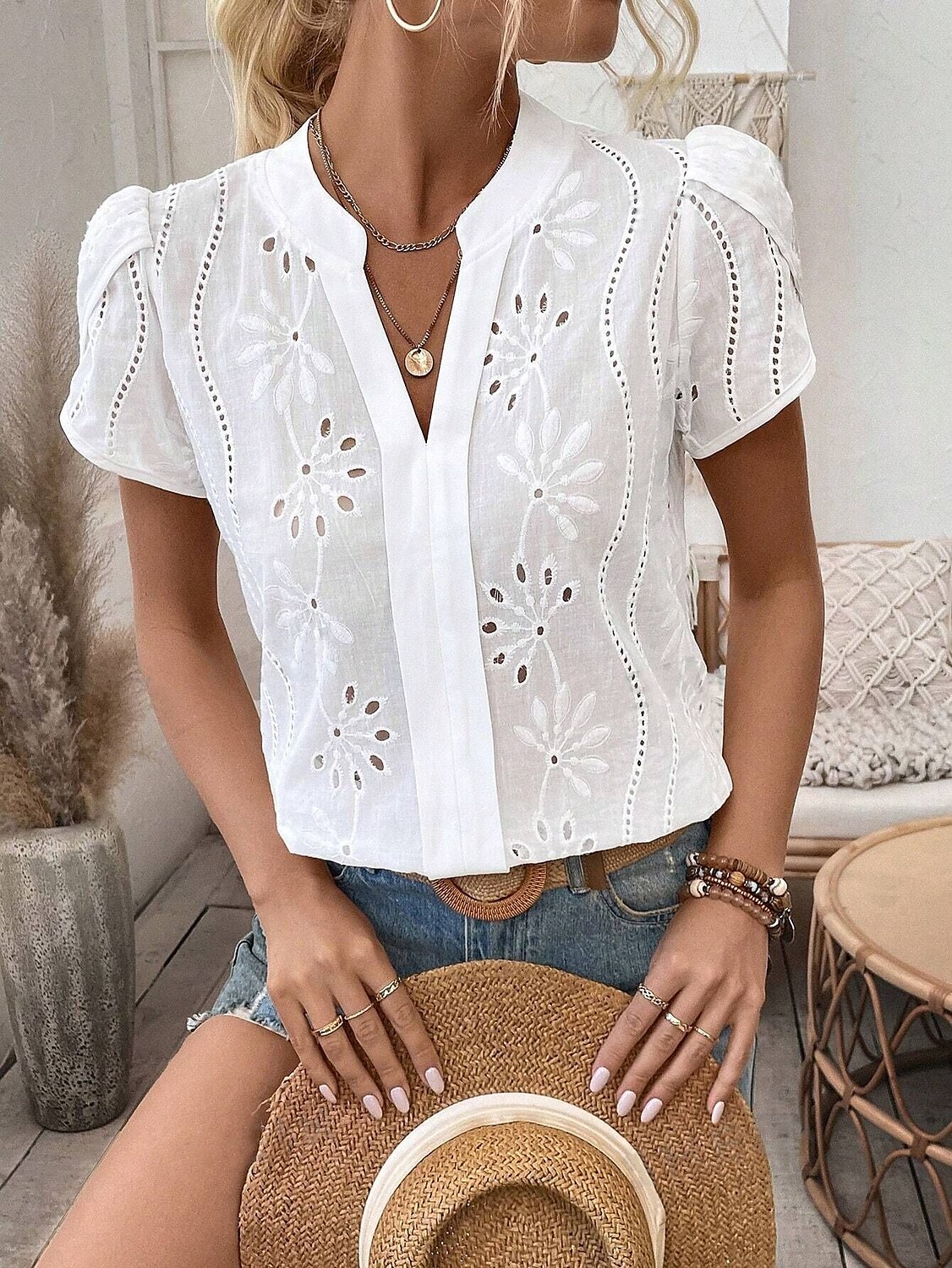 Dame Skjorte Bluse Helfarge Daglig Stilfull Fritid Kortermet V-hals Vanlige topper Arbeid Daglig Ut på byen Broderi Hvit Sommer Vår 2025 - $32.99 –P5