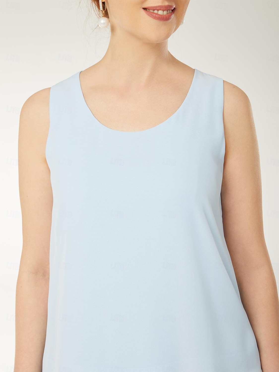 Sheath  Kolumn Mor till Bruden Klänning Strandbröllop Elegant Enkel Juvelhals Ankellängd Chiffon Ärmlös med Tier Enhetlig Färg 2025 - $144.99 –P5