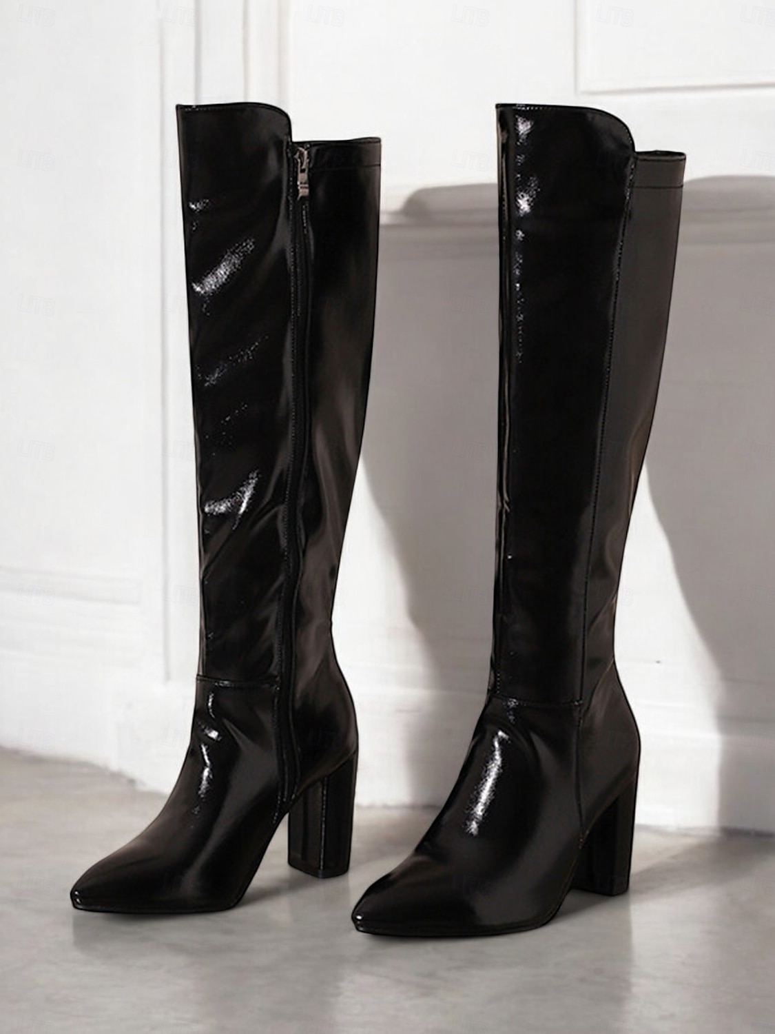 botas femininas pretas de couro envernizado até o joelho com saltos altos, design elegante para uso noturno moderno e ocasiões especiais de 2025 por $69.99 –P4