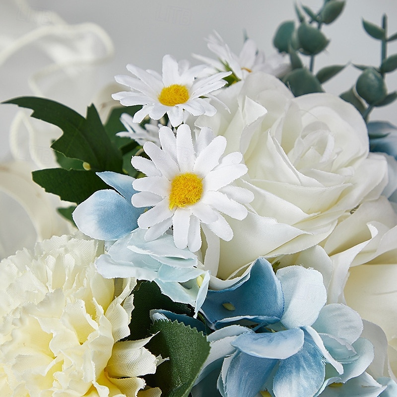 Ramos de novia para boda, ramo de novia de flores artificiales de seda azul y blanco con rosas falsas, arreglo floral fresco y único para bodas 2025 - $27.99 –P4