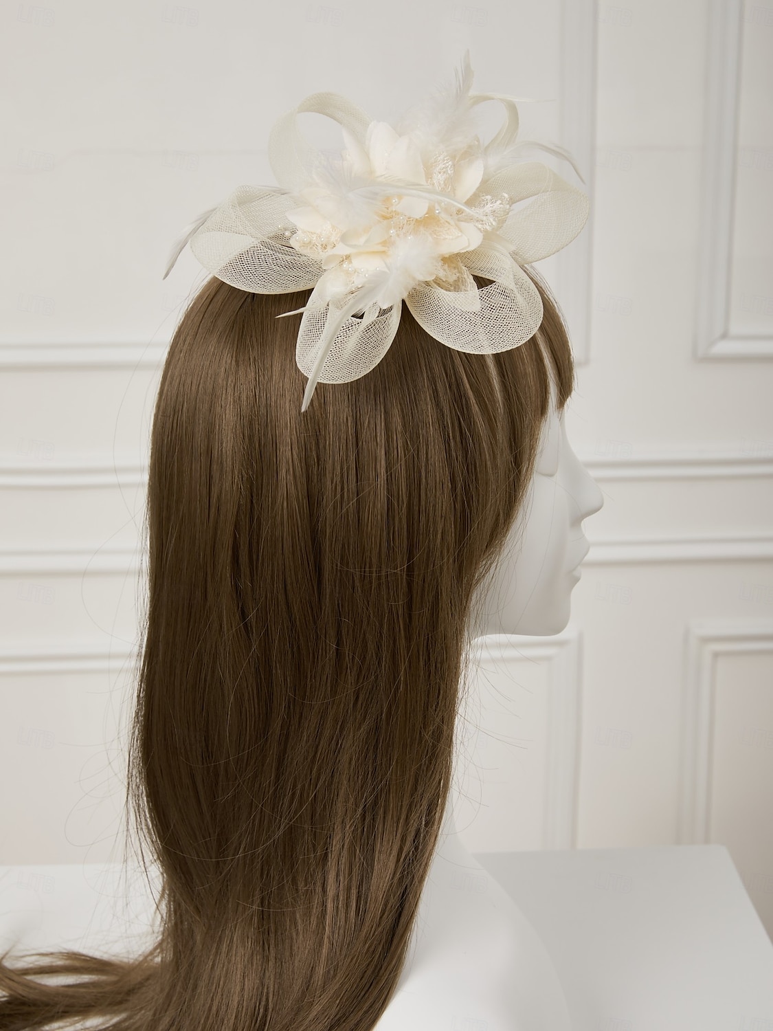 Fascinatori  Cappelli  Fasce per capelli in tulle  piume  rete con 1 pezzo Matrimonio  Occasione speciale  Copricapo per tea party per un'ottima impressione Fascinatori del Derby Giornata di corsa del 2025 a $18.99 –P3
