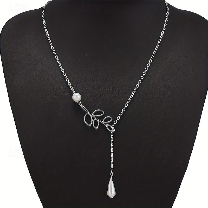 Collana Argento placcato Cromo Per donna Lusso geometrico Di forma geometrica Collana Per Feste del 2025 a $14.49 –P3