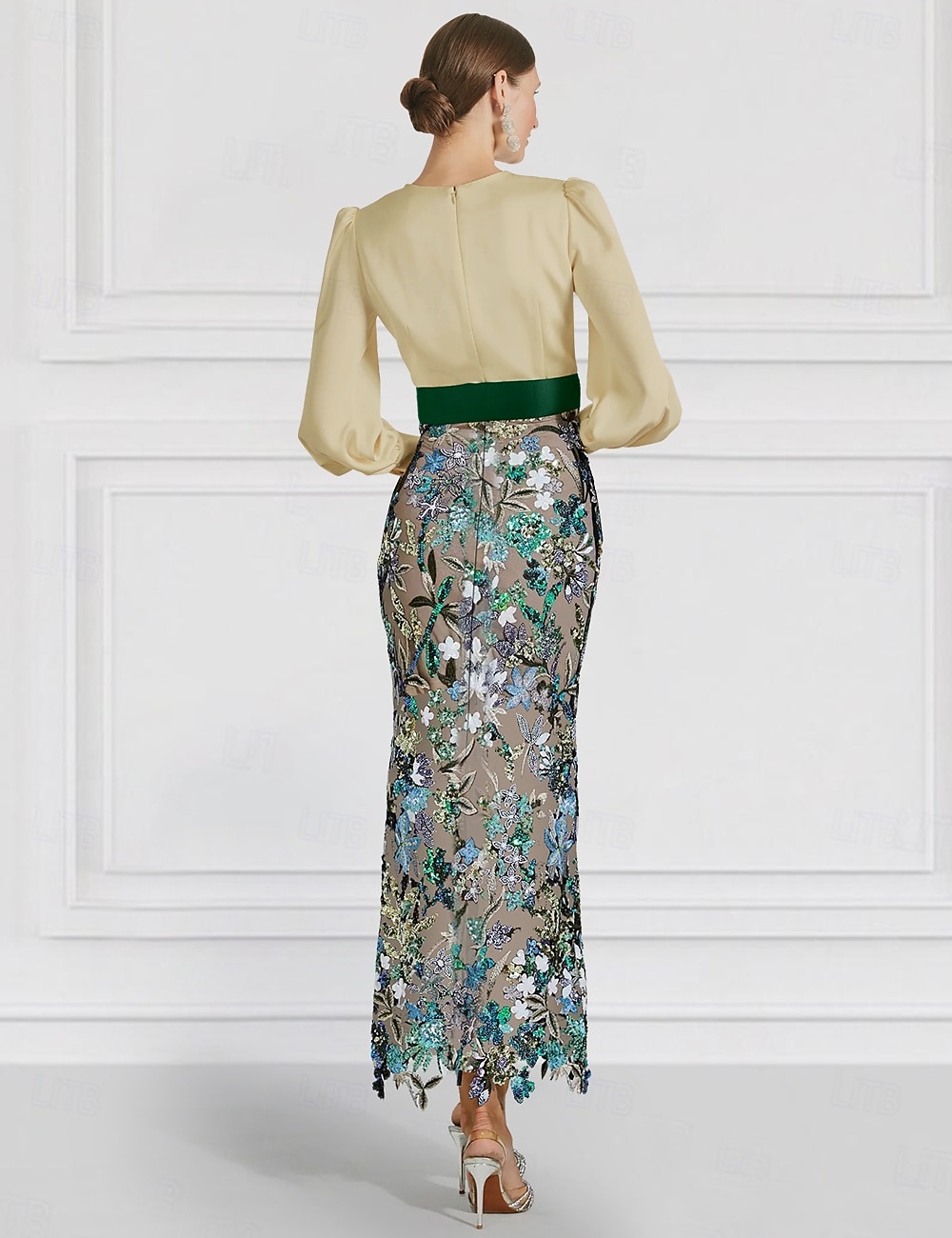 Sheath  Kolonne Kveldsdrakt Elegant Kjole Formell Bryllup Ankellengde Lange Ermer V-Krage Belte  Sash Paljett med Slisse Broderi Applikasjoner 2025 - $206.99 –P2