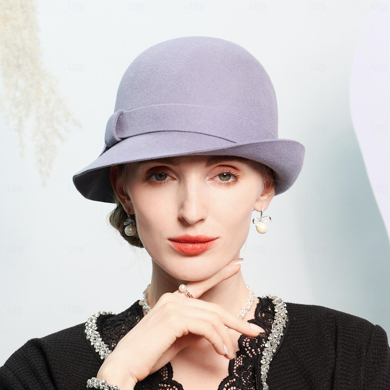 cappelli 100% lana cappello a bombetta / cloche cappello da pescatore cappello da sole matrimonio festa del tè elegante matrimonio con cuciture di colore puro copricapo copricapo del 2025 a $38.99 –P11