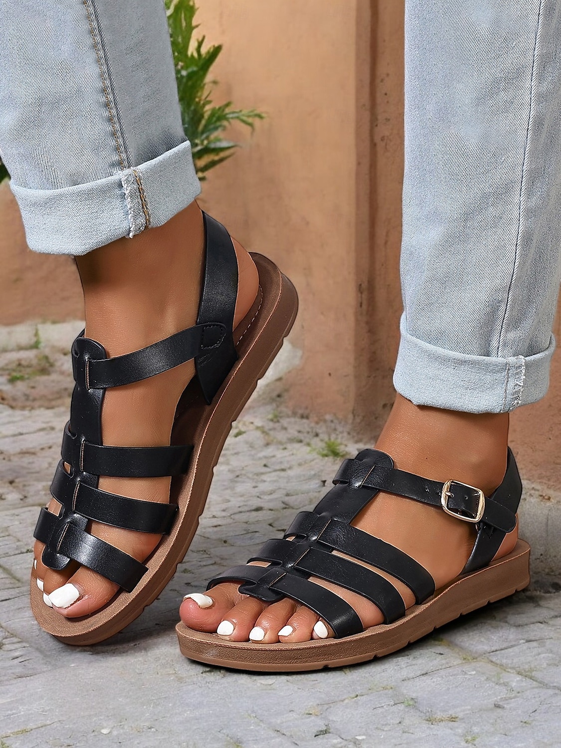 bekväma svarta gladiatorsandaler för kvinnor perfekta för strandsemester och fritidskläder 2025 - $26.99 –P4
