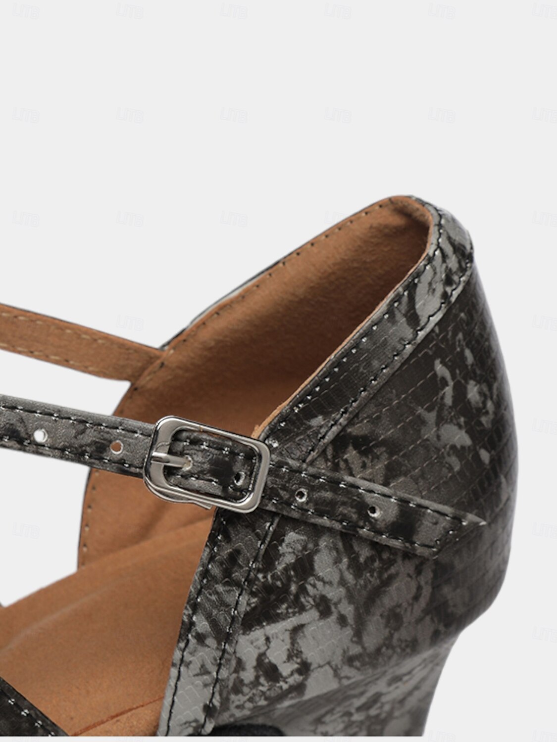 chaussures de danse latine classiques en cuir noir pour femmes avec semelle en daim souple et brides croisées | parfaites pour l'entraînement et les performances de 2025 ? $46.99 –P8