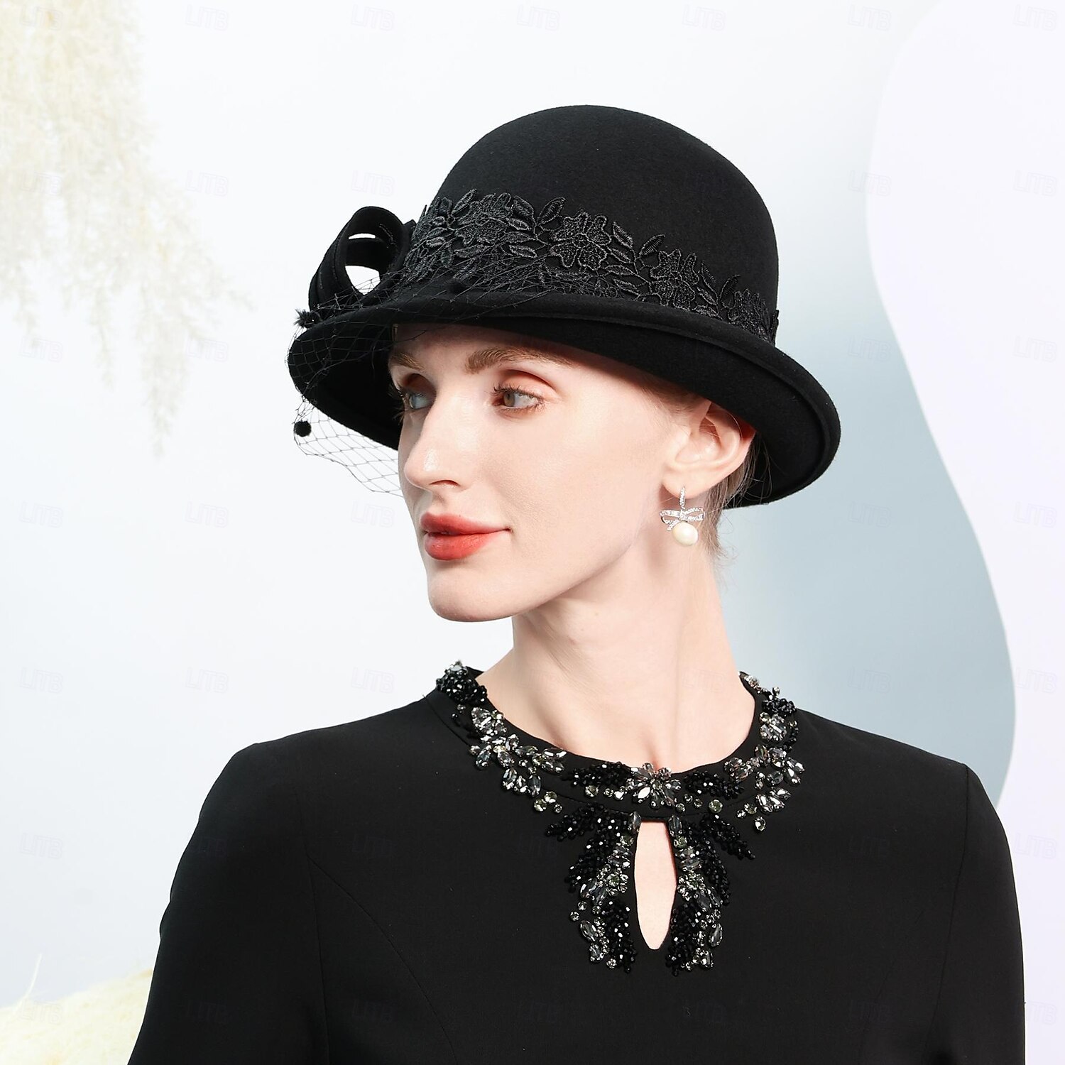 kalapok 100% gyapjú tányér / cloche kalap vödör sapka cilinder tea party elegáns esküvő csipke szalagokkal fejdísz fejfedő 2025 - $43.99 –P14