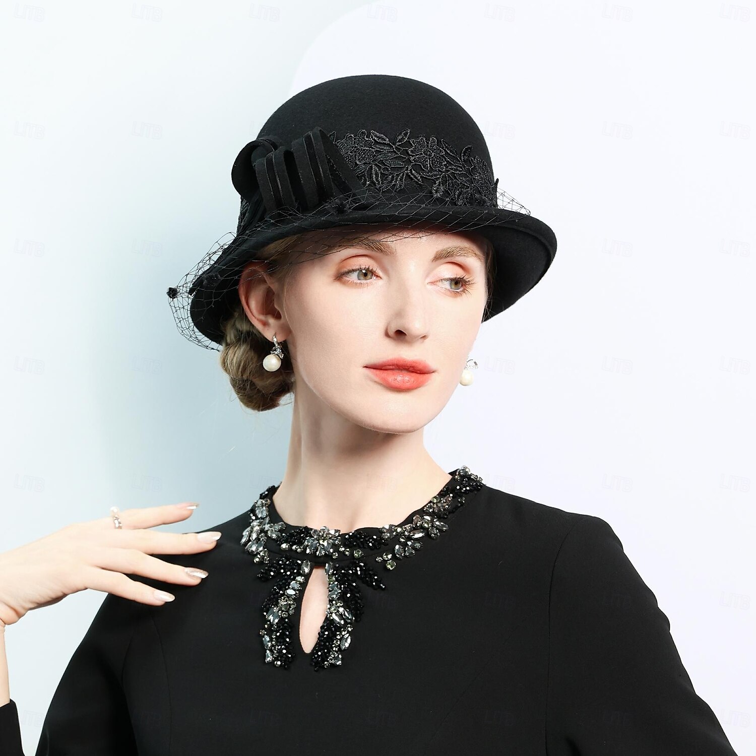 kalapok 100% gyapjú tányér / cloche kalap vödör sapka cilinder tea party elegáns esküvő csipke szalagokkal fejdísz fejfedő 2025 - $43.99 –P8