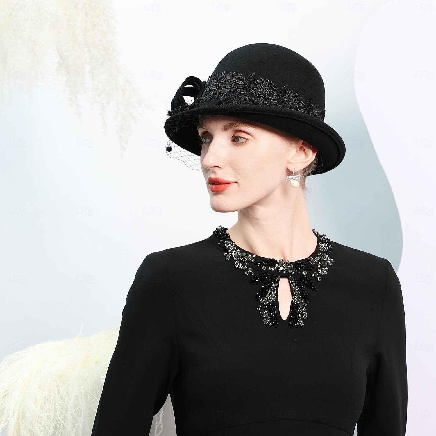 kalapok 100% gyapjú tányér / cloche kalap vödör sapka cilinder tea party elegáns esküvő csipke szalagokkal fejdísz fejfedő 2025 - $43.99 –P13