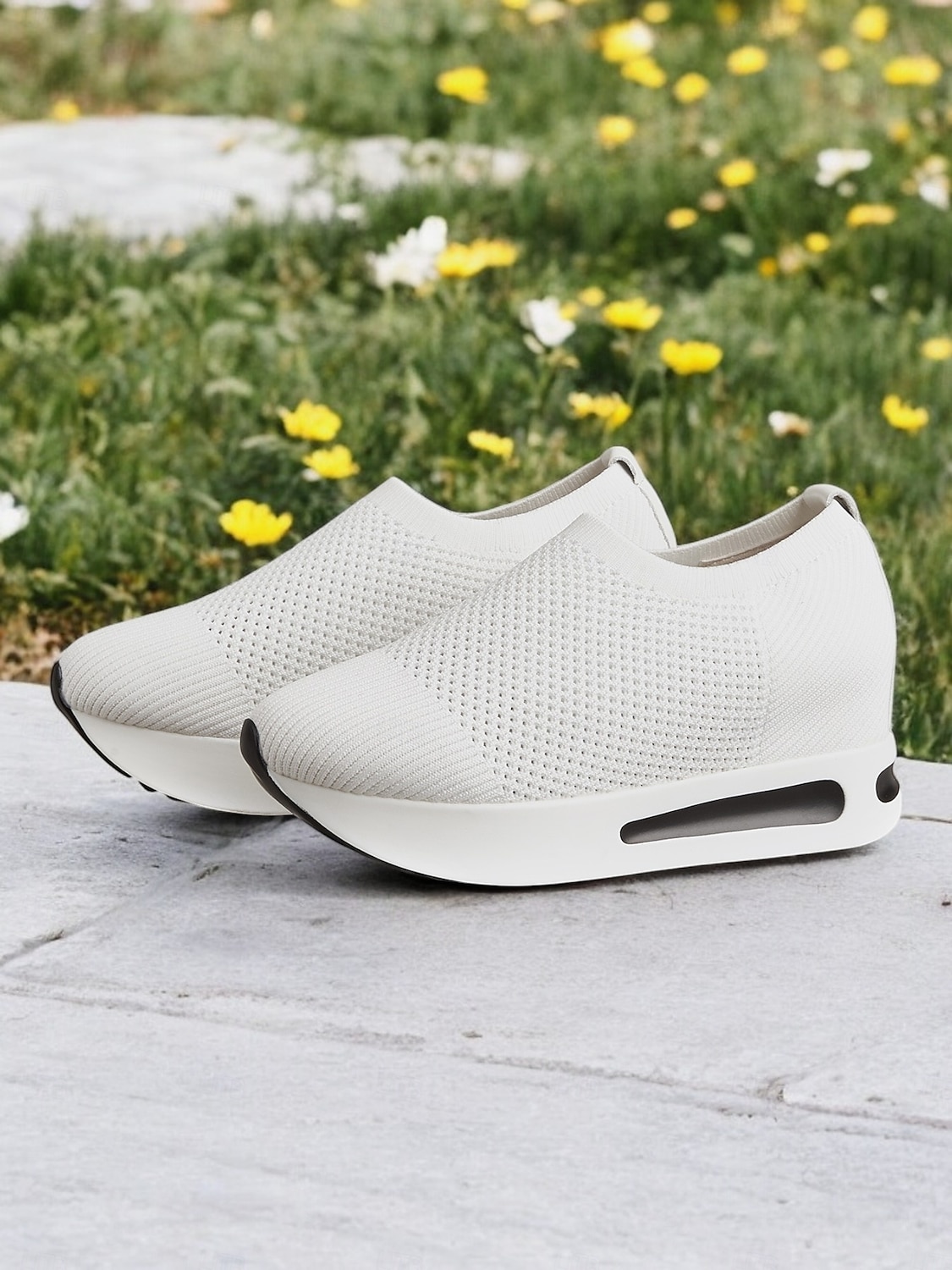 hvite slip-on-strikkede joggesko for kvinner med pustende mesh og skjult hæl - lette fritidssko for turgåing og hverdagsbruk 2025 - $29.99 –P7