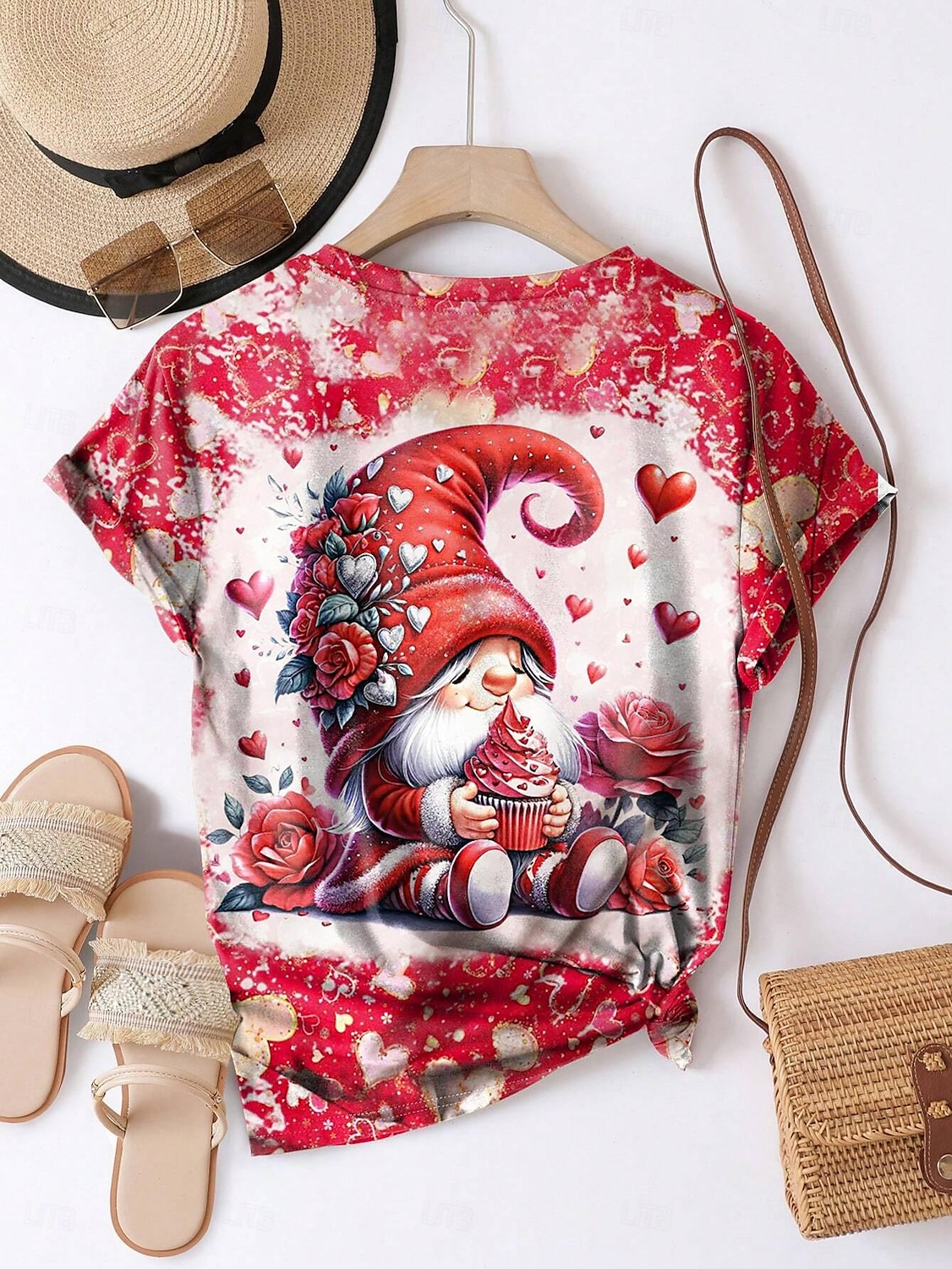 2025年 バレンタイン 女性用ハートTシャツ かわいい赤いTシャツ レギュラー トップス 短袖 ラウンドネック プリント レギュラーフィット デイリー レッド 夏 コレクション – $19.99 –P2
