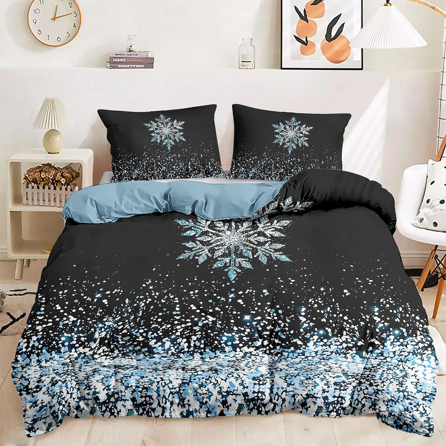 Duvet Cover Set with Glitter Snowflake Design, 100% Cotton, Soft and Breathable Bedding Set, Includes Duvet Cover and Pillowcases, Elegant and Stylish for Winter Décor, Durable and Machine Washable 2025 - $60.99 –P1