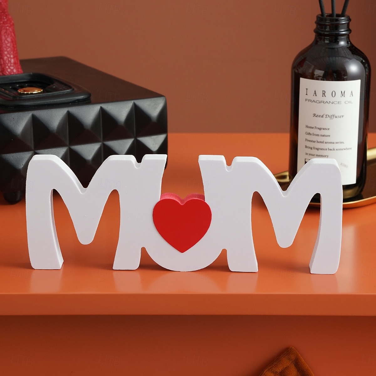 1PC, Mother's Day Red Heart White MUM Letter-shaped Decorative Item, Sherwood Board Material Tabletop Decorative Letter Board, Gifts for Mom, Suitable for Home Decoration, Parties, and Gatherings 2026 - $15.99 –P5