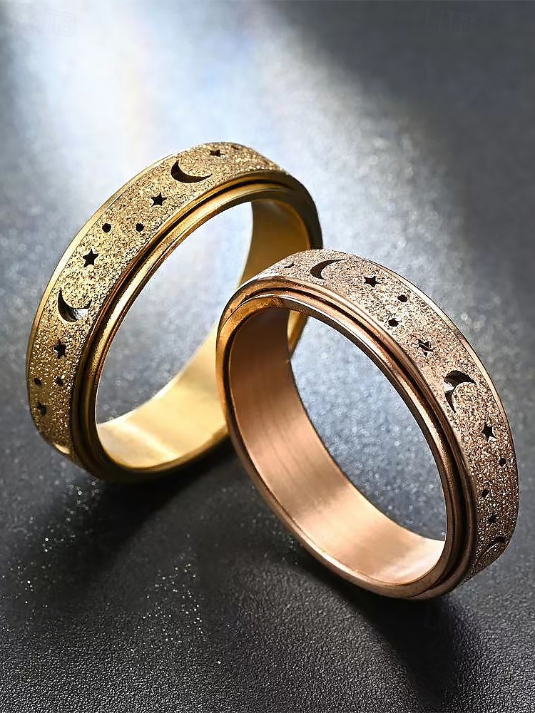 anello spinner da uomo con design a luna e stelle – regolabile, in acciaio inossidabile e che cambia colore, ideale per alleviare lo stress e per l'abbigliamento casual del 2025 a $9.99 –P4